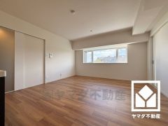 自然光を取り込む、開放感あふれる暮らし。隅々まで光が降り注ぎ、明るく心地の良い空間。