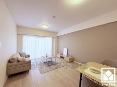 自然光を取り込む、開放感あふれる暮らし。隅々まで光が降り注ぎ、明るく心地の良い空間。