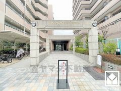 トイレは温水洗浄便座付きで、季節を問わずいつでも温かい便座をお使いいただけます。