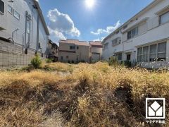 コミュニケーションがとりやすいリビング階段の住宅。移動の際にLDKを通る生活動線なので、ご家族と顔を合わせる機会が増えます。