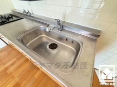 清潔感あふれるシンクで、毎日を気持ちよくスタート。