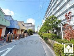 ローンのご相談も承っております。様々な住まいのお悩みもご相談ください。お客様それぞれにあったマイホームご購入をお手伝いいたします。ご成約でヤマダポイントプレゼント中です。