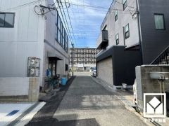 3段階中最も高いレベルの耐震等級3を取得。災害復興拠点に求められる水準の耐震性を備えた住宅で、安心してお住まいいただけます。