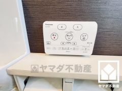 温水洗浄便座付で快適にお使いいただけます。