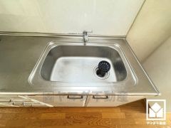 清潔感あふれるシンクで、毎日を気持ちよくスタート。