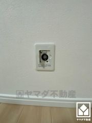 リビングにはガスコンセントがございますので、ガスファンヒーターなどのガス機器をご利用いただけます。