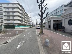 安心・安全な暮らしをサポートするオートロックシステムを完備。