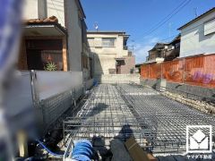 阪神電鉄武庫川線「武庫川」駅まで徒歩約22分、JR「甲子園口」駅まで徒歩約22分の立地。3沿線利用可能で、毎日の通勤・通学だけでなく、休日のお出かけまで利便性に優れています。