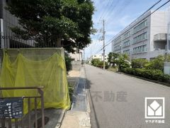 阪神電鉄本線「香櫨園」駅まで徒歩約10分の立地。3沿線利用可能で、毎日の通勤・通学だけでなく、休日のお出かけまで利便性に優れています。