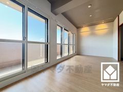 隅々まで光が降り注ぎ、明るく心地の良い空間。