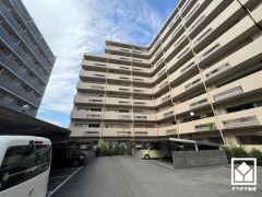 JR福知山線「塚口」駅まで徒歩約4分の立地。