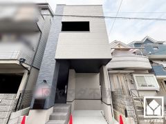 上質な暮らしを象徴する、スタイリッシュな外観。帰るたびに誇らしく思える住まいがここに。