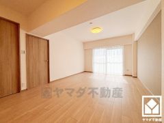 自然光を取り込む、開放感あふれる暮らし。隅々まで光が降り注ぎ、明るく心地の良い空間。