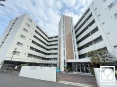 空き物件につき、ご内覧可能となっております。当日案内も可能ですのでぜひお問い合わせください。事前にご予約頂きましたら、営業時間外のご案内等も可能です。