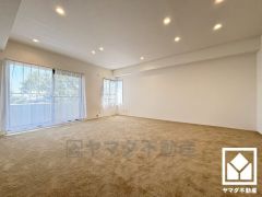 自然光を取り込む、開放感あふれる暮らし。隅々まで光が降り注ぎ、明るく心地の良い空間。