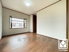 WICが隣接しており、主寝室としてもおすすめです。