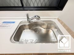 清潔感あふれるシンクで、毎日を気持ちよくスタート。