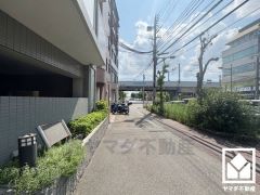 買主様のご要望に応え間取りやデザインの変更が可能な古リノベーション物件。現状でのお引渡しも可能です。詳細は弊社スタッフまでお気軽にお問い合わせください。