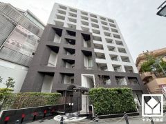 「若林広幸建築研究所」設計のデザイナーズマンション。上質な暮らしを象徴する、スタイリッシュな外観。帰るたびに誇らしく思える住まいがここに。