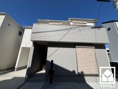 落ち着いた色合いと品のあるデザイン。帰るたびに安心感を感じられる佇まい。