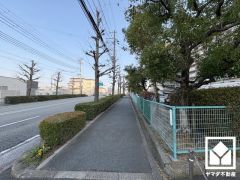 JR東海道本線「立花」駅まで徒歩約21分、阪急電鉄神戸線・伊丹線「塚口」駅まで徒歩約22分の立地。2沿線利用可能で、毎日の通勤・通学だけでなく、休日のお出かけまで利便性に優れています。