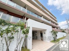 2011年建築の築浅マンション。室内大変丁寧にお使いの美宅です。