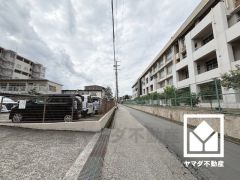 2025年3月リフォーム済。水回り設備・建具は新調ではございませんが、丁寧にお使いのため、内装・設備とも大変綺麗な住宅です。