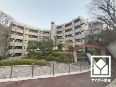 全居室に窓がございます。明るい陽光がたっぷり差し込む心地よい生活空間です。