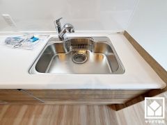 清潔感あふれるシンクで、毎日を気持ちよくスタート。