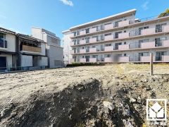 24時間換気対応（排気用）。一年中きれいな空気を保ち、衛生的で快適な室内環境を実現します。