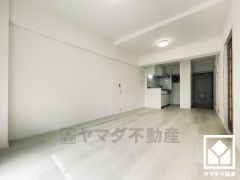 心地よい空間が広がるリビングで、家族みんなが快適に過ごせる時間を提供。