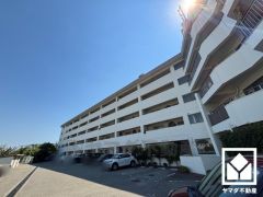 2025年7月30日フルリフォーム済の大変綺麗なお部屋で、即ご入居いただけます。お問合せお待ちしております。