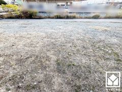 平坦地のため建築コストが抑えられ、建物設計の自由度が高まります。バリアフリー設計にも適しています。自転車やベビーカーでの移動も楽ちんです。