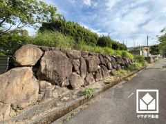 周囲にはすでに建物が建っていますので、実際の採光状況や窓の位置なども事前にご確認いただけます。