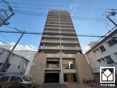 玄関にはたっぷりの収納スペースを完備。家族の靴もしっかり収納できるので、玄関がいつも片付き、気持ちよくお客様を迎えられます。ご成約でヤマダポイントプレゼント中です。お問合せお待ちしております。