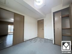 全居室フローリングでお掃除ラクラクです。（リフォーム前の写真となります。2025年10月24日フルリフォーム済）