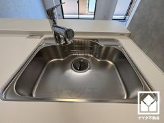 清潔感あふれるシンクで、毎日を気持ちよくスタート