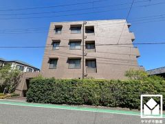 洗練されたデザインと堅牢な造り。美しさと安心を兼ね備えた、心地よい住まい。