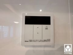 シンプルな給湯リモコンとなっており、複雑な操作の必要がなく、直感的にご利用いただけます。