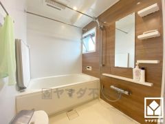 一日の疲れを癒す、くつろぎのバスタイム。