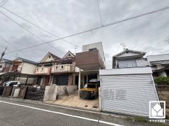 「万代尼崎西店」まで徒歩4分など、徒歩5分圏内に買い物施設が複数揃う、生活便利な環境です。