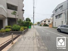 阪神電鉄本線「甲子園」駅まで徒歩約7分の立地。