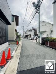 「段上小学校」まで徒歩4分。低学年のお子様も安心して通学していただけます。