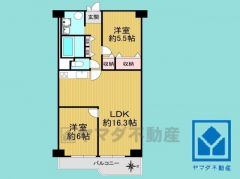 2LDK、専有面積66平米、バルコニー面積7.78平米、7階建て最上階。間取り図のリビングより西側の部分は、左右反転の構造になっています。
