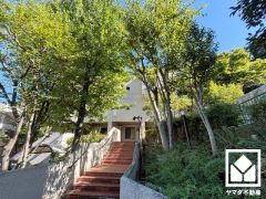 神戸、芦屋、西宮の市街地が一望できます。