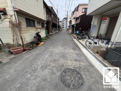 浴室暖房乾燥機付き。真冬の寒い浴室を暖かく、また雨の日の洗濯物の乾燥にと多用途に活躍する機能です。