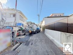 塚口町2期全2棟の2号棟です。区画それぞれ間取りが違うので、ライフスタイルに合わせてご検討ください。