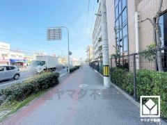 「南甲子園小学校」まで徒歩13分、「鳴尾中学校」まで徒歩8分。お子様も安心して通学していただける距離の学区です。