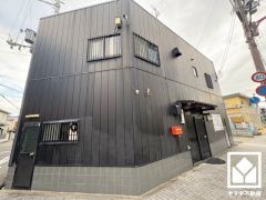 温水洗浄便座付きで、季節を問わずいつでも温かい便座をお使いいただけます。