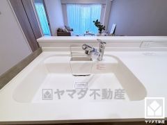 清潔感あふれるシンクで、毎日を気持ちよくスタート。